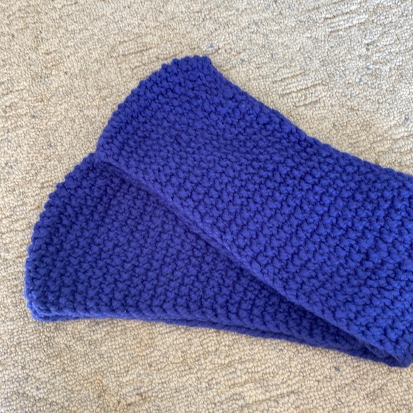 Hand Crafted Accessories - Hand knit chunky cowl